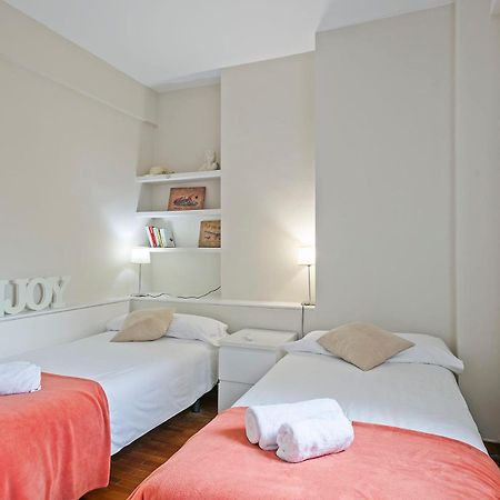 Apartmán Sarria Attic Barcelona Exteriér fotografie